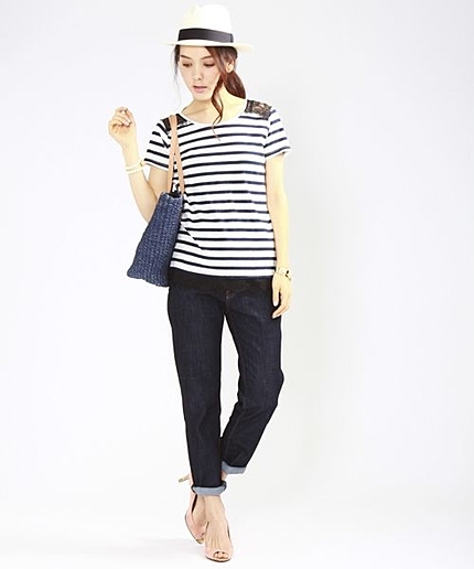 テーパードジーンズ