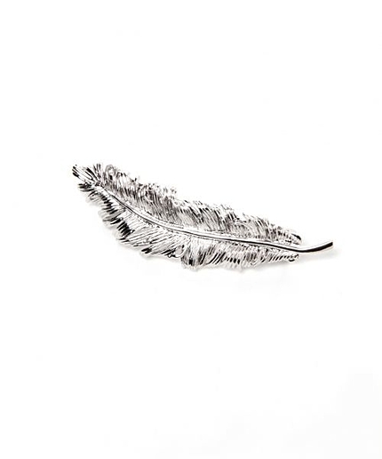 フェザーメタルバレッタ