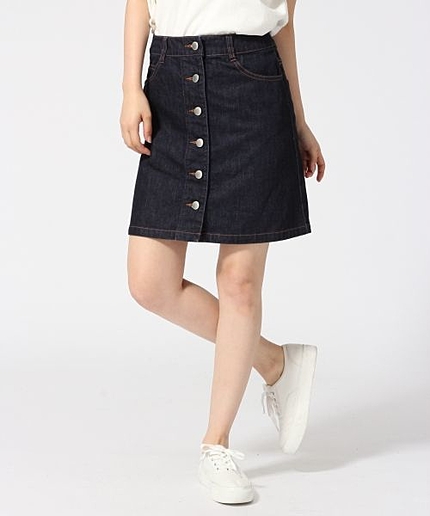 マエボタンダイケイスカート