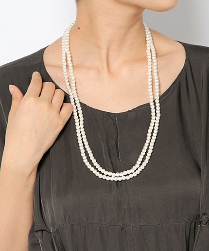 ロングパールネックレス