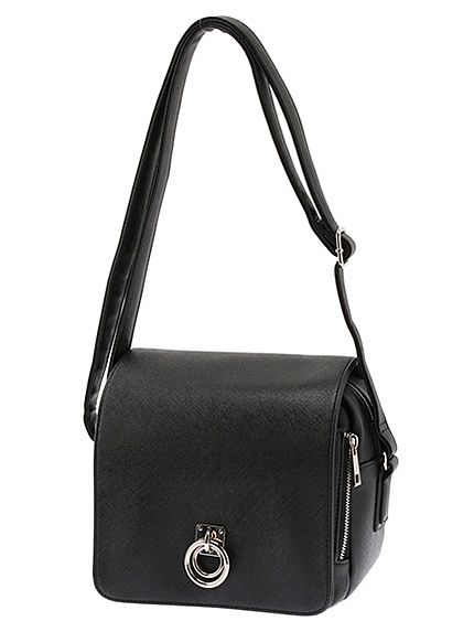 フープショルダーバッグ