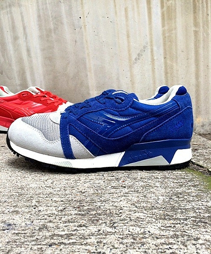 メンズ ディアドラ ブロッキングカラー ニュートラ DIADORA N9000 NYLON RED/BLU C5747 C5748