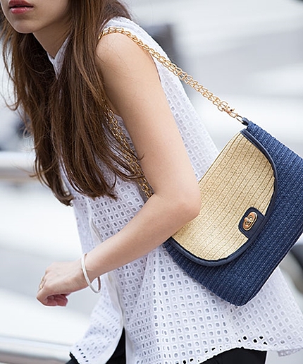 チェーンショルダーバッグ