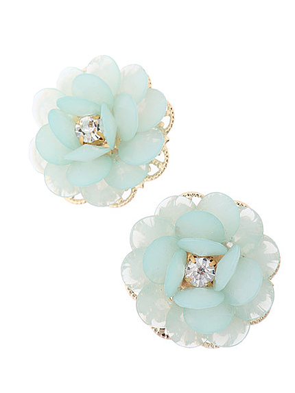 3Dフラワーピアス