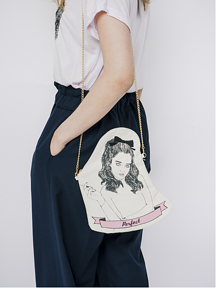 チェーンショルダーBAG