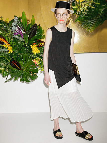 【FEMININE】エアリープリーツマキシスカート