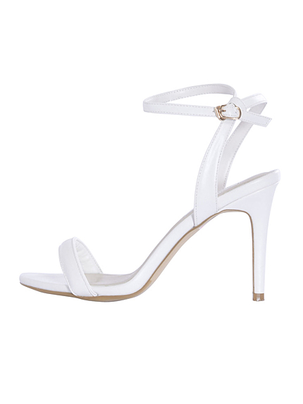 Simpleストラップヒール