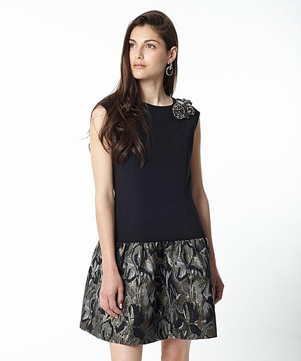 リリージャガードワンピース