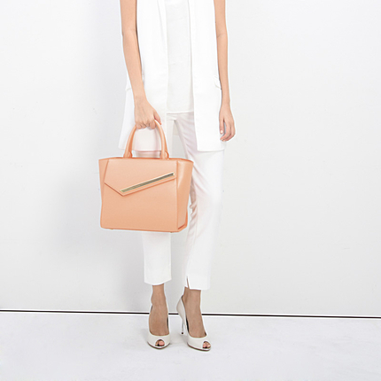 メタルディテールハンドバッグ / METAL DETAIL HANDBAG