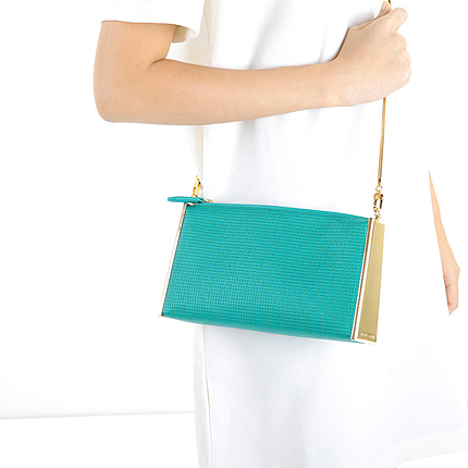 ジップクローザークラッチ / ZIP CLOSURE CLUTCH