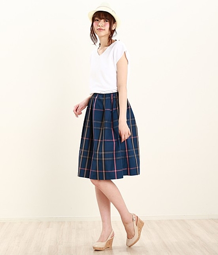 メモリーチェックギャザースカート