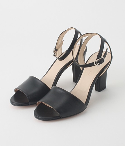 アンクルストラップサンダル