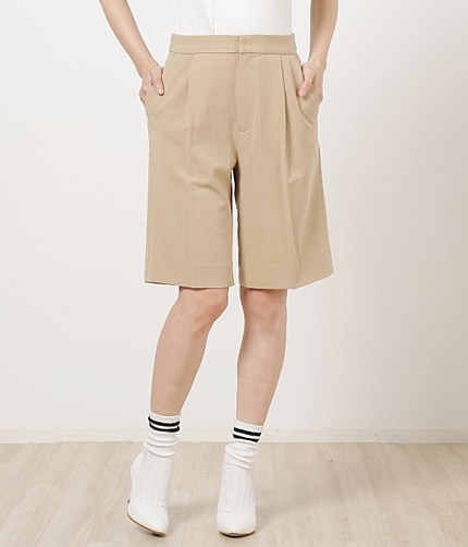 【MORE6月号掲載】 ツイルタックハーフパンツ