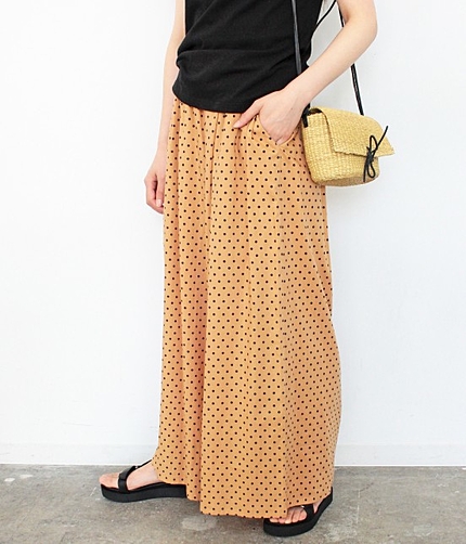 ドットワイドパンツ