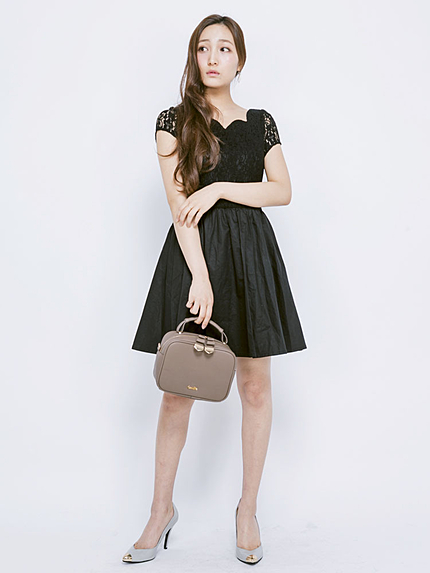 【W】スカラップコンビワンピース