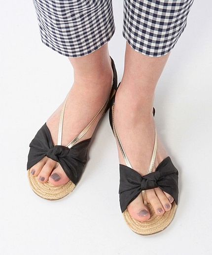 ▼ボワソンショコラ/B フラットジュウトサンダル