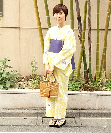 <Kaguwa(かぐわ)> 浴衣 花唐草