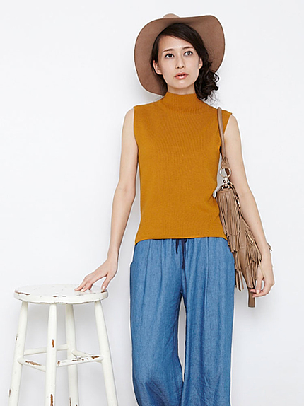 【DUO】 ボトルネックSIMPLEノースリーブ ニット