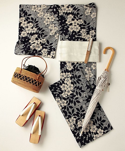 ＜三勝＞ 刷毛目細 小花 浴衣