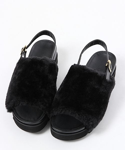 【ヒルナンデス!紹介アイテム】フェイクレザーファーフラットサンダル25