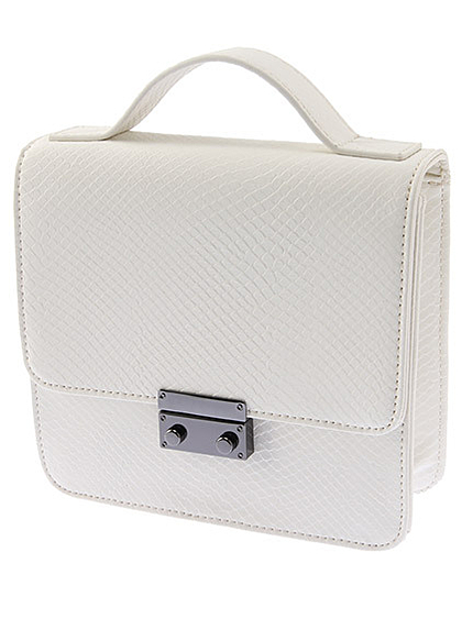 スクエアポシェット