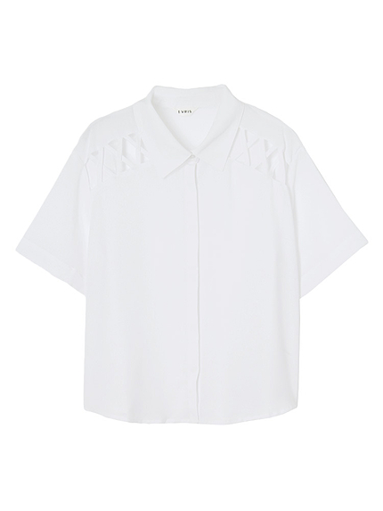 カットワークシャツ