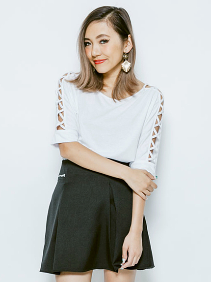 クロスショルダーTOPS