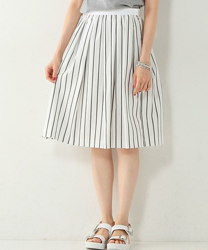 □UAW C ストライプ タックスカート