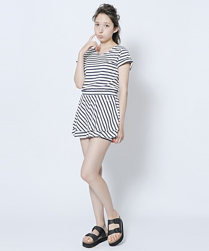 STRIPED PEPLUM ROMPERS (ロンパース/ボーダー/フリル)