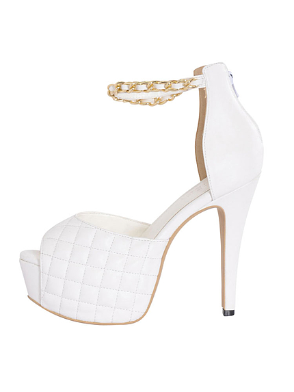 チェーンキルティングヒールパンプス