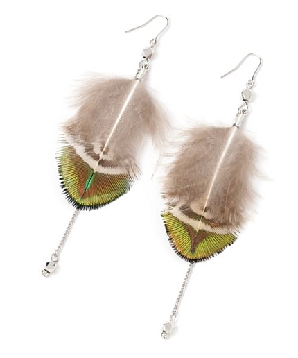 フェザーチェーンピアス