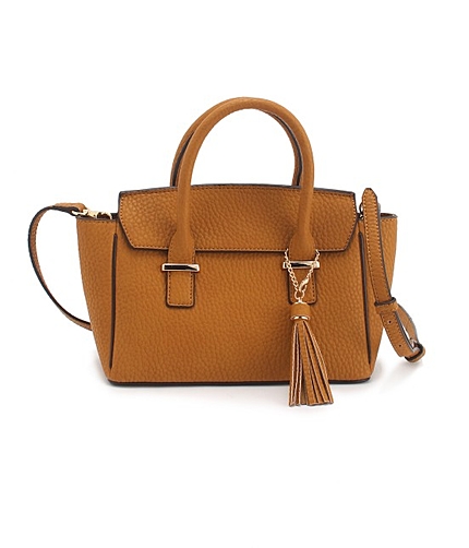 【先行予約】 今だけノベルティ付き! タッセルミニショルダーバッグ