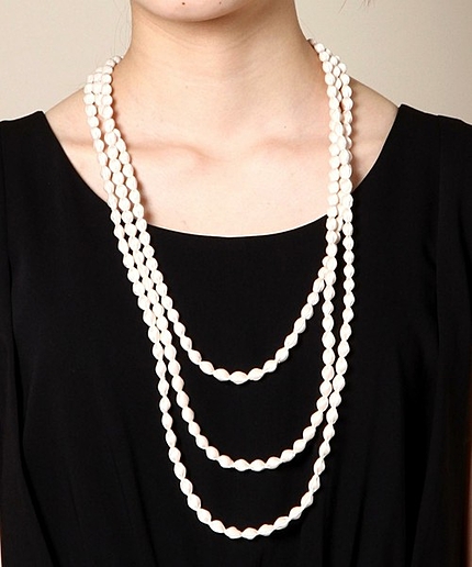 BYTFU サテンクルミ 3連ネックレス§