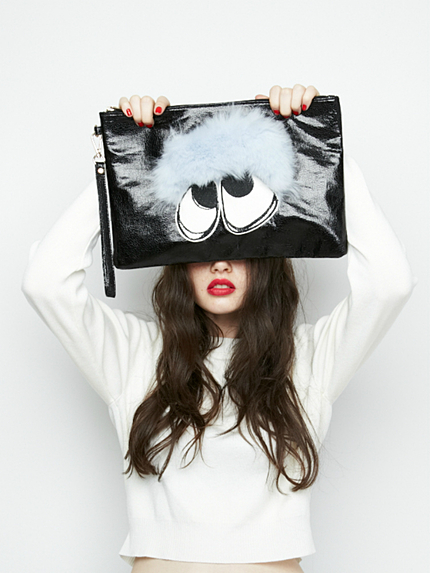 ＥＹＥＳ　ファークラッチ