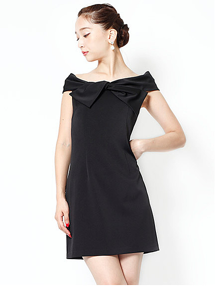 前リボンオフショルワンピース