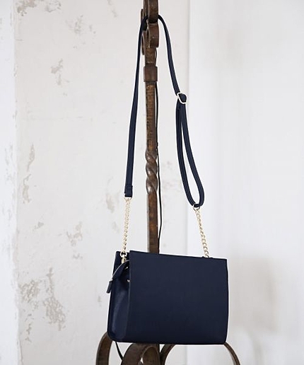 【WEB先行予約】チェーンツカイミニショルダー