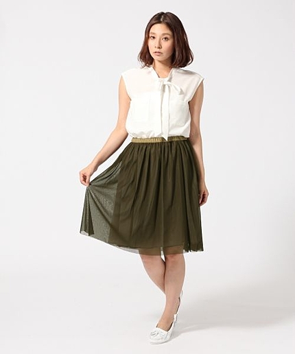 ボータイブラウス