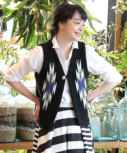 ウールジャカードネイティブベスト