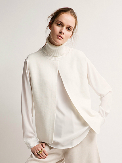 スリットレイヤードプルオーバー