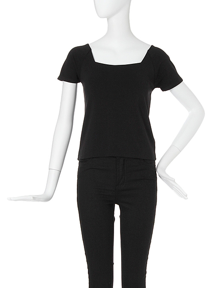 【FEMININE】バッククロスデザイントップス