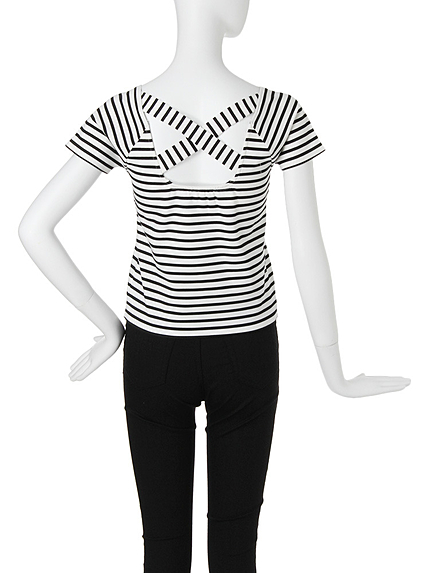 【FEMININE】バッククロスデザイントップス