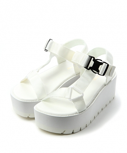 アツゾコスポーツサンダル