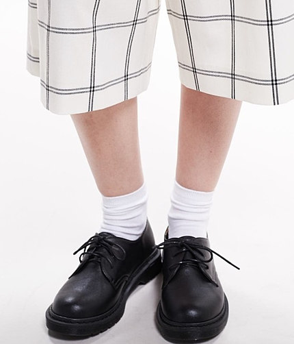 ボリュームレースアップシューズ