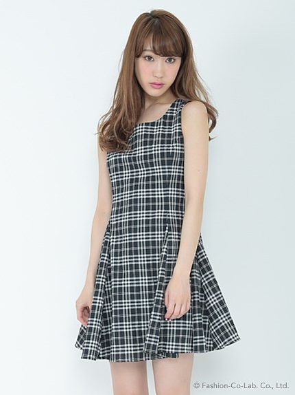 サッカーチェックワンピース