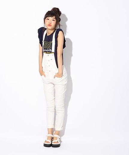 スキニーデニムサロペットパンツ