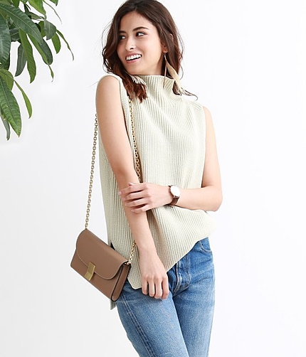 畦編みノースリーブニット