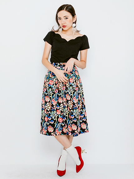 フラワーワイドミディパンツ