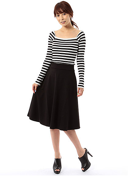 カットミディ丈フレアスカート