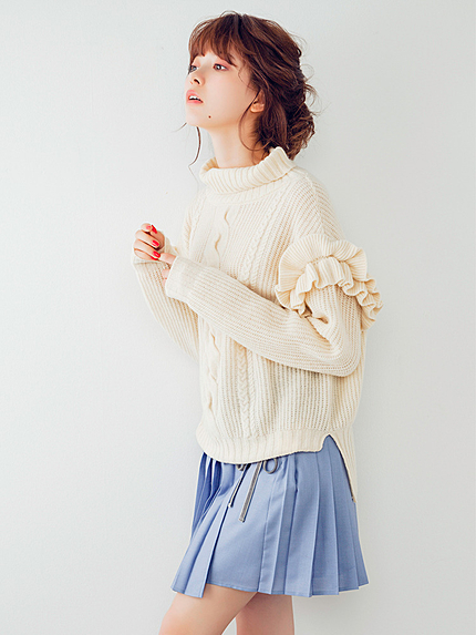 【八木アリサコラボ】ウールフリル袖ニット