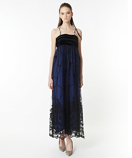 刺繍チュールロングドレス